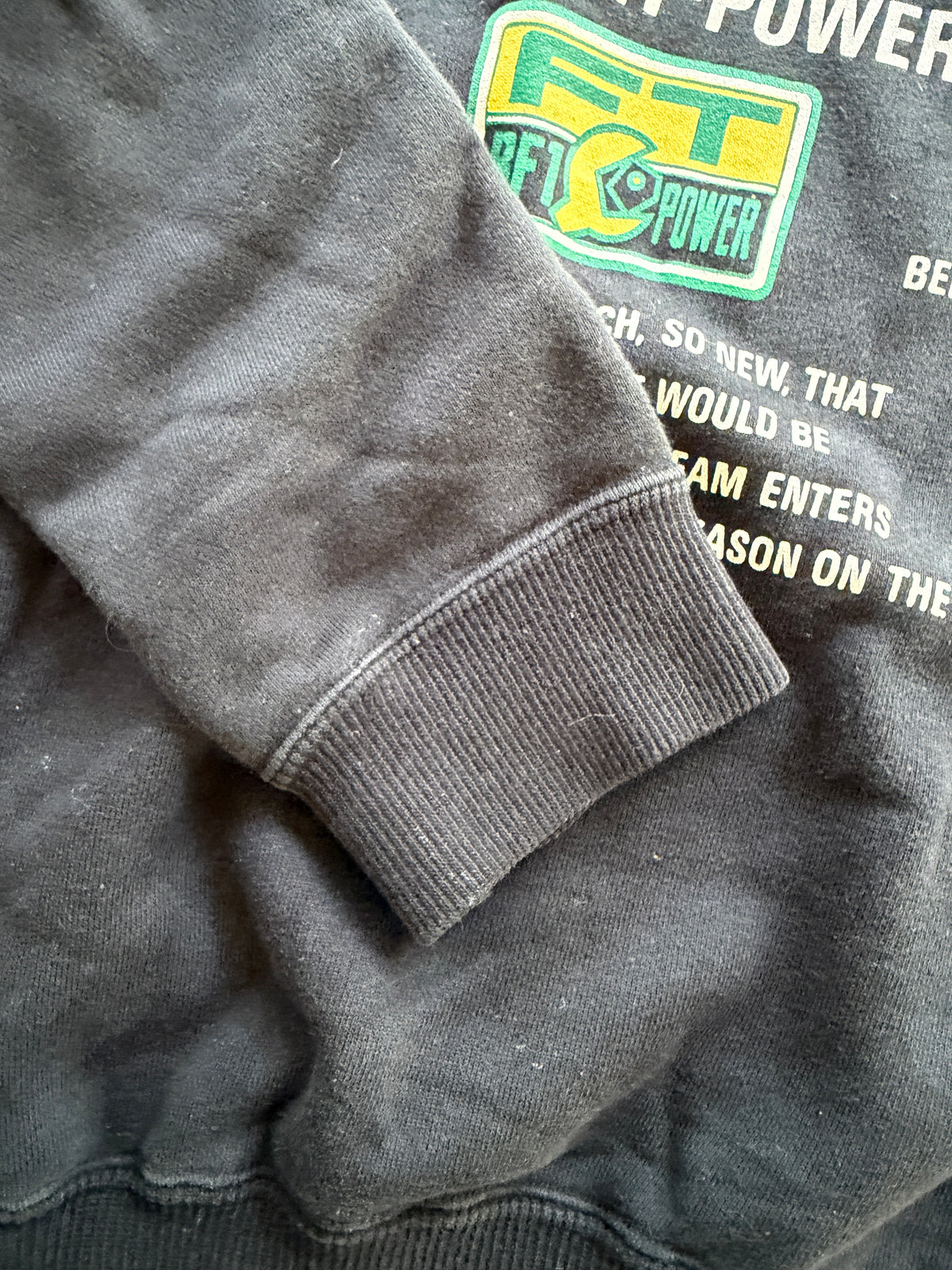 Vintage Benetton Formula 1 Racing Team Crewneck Sweatshirt – Rare BRT Power Racing Graphic – Made in Italy Era