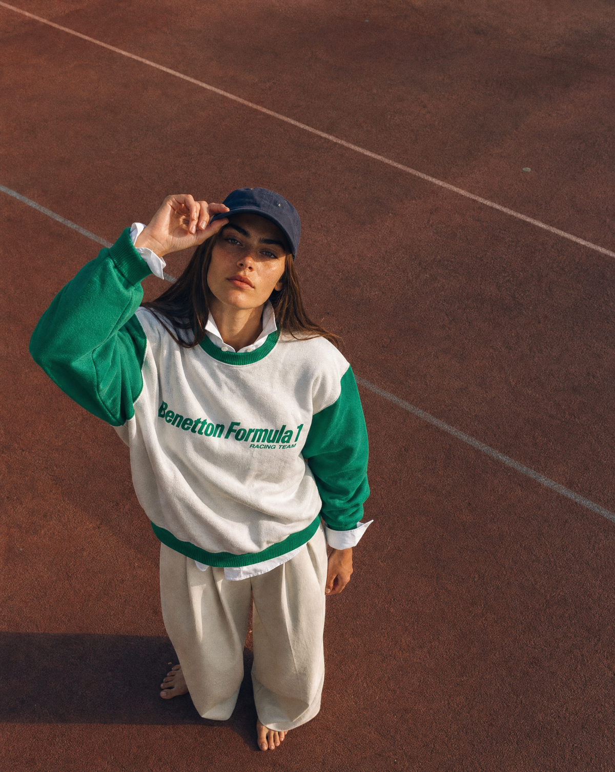 Vintage 1990s Benetton Formula 1 Racing Team Sweatshirt M